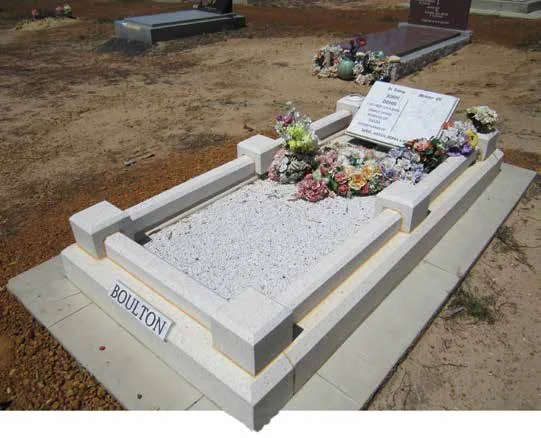 Full Monument FMM-18