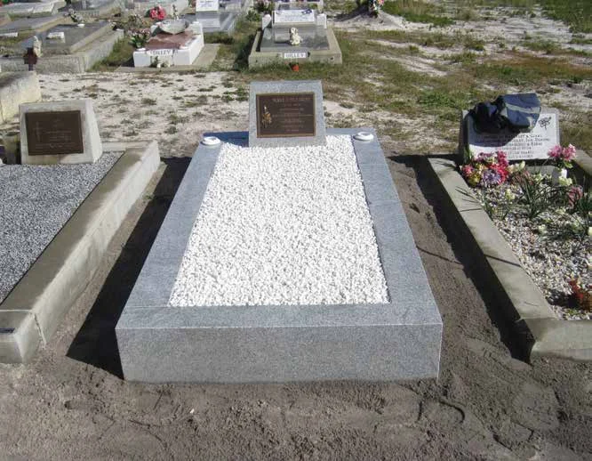 Full Monument FMM-24